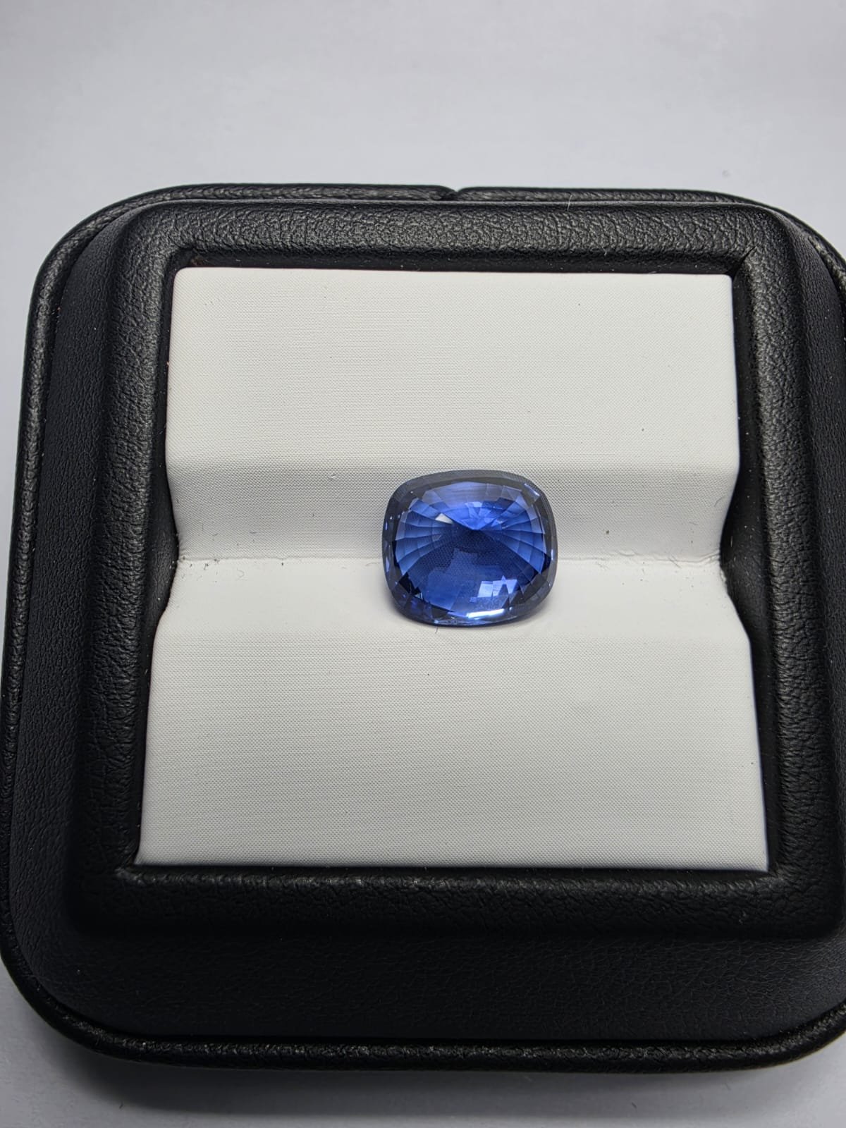 BLUE SAPPHIRE photo 2