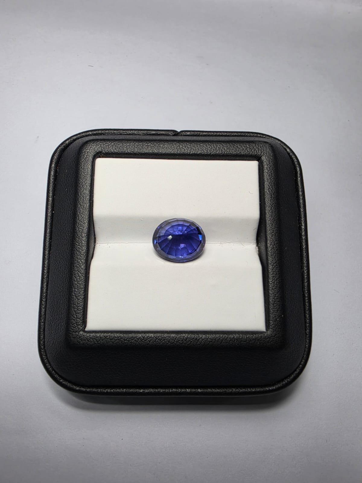 BULE SAPPHIRE photo 2
