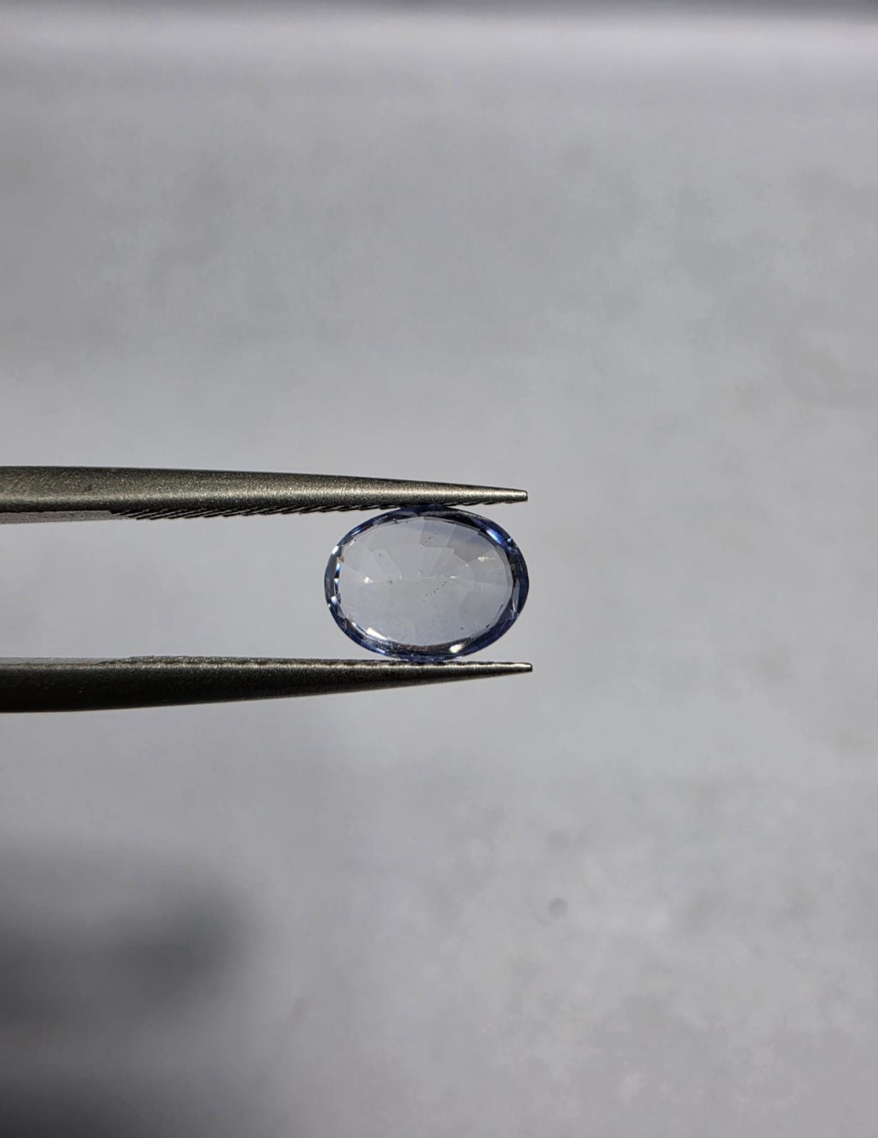 White Sapphire photo 2
