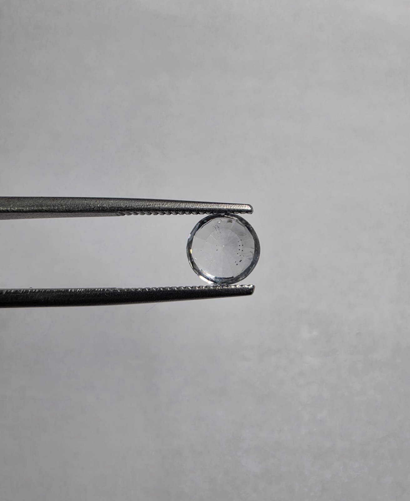 White Sapphire photo 2