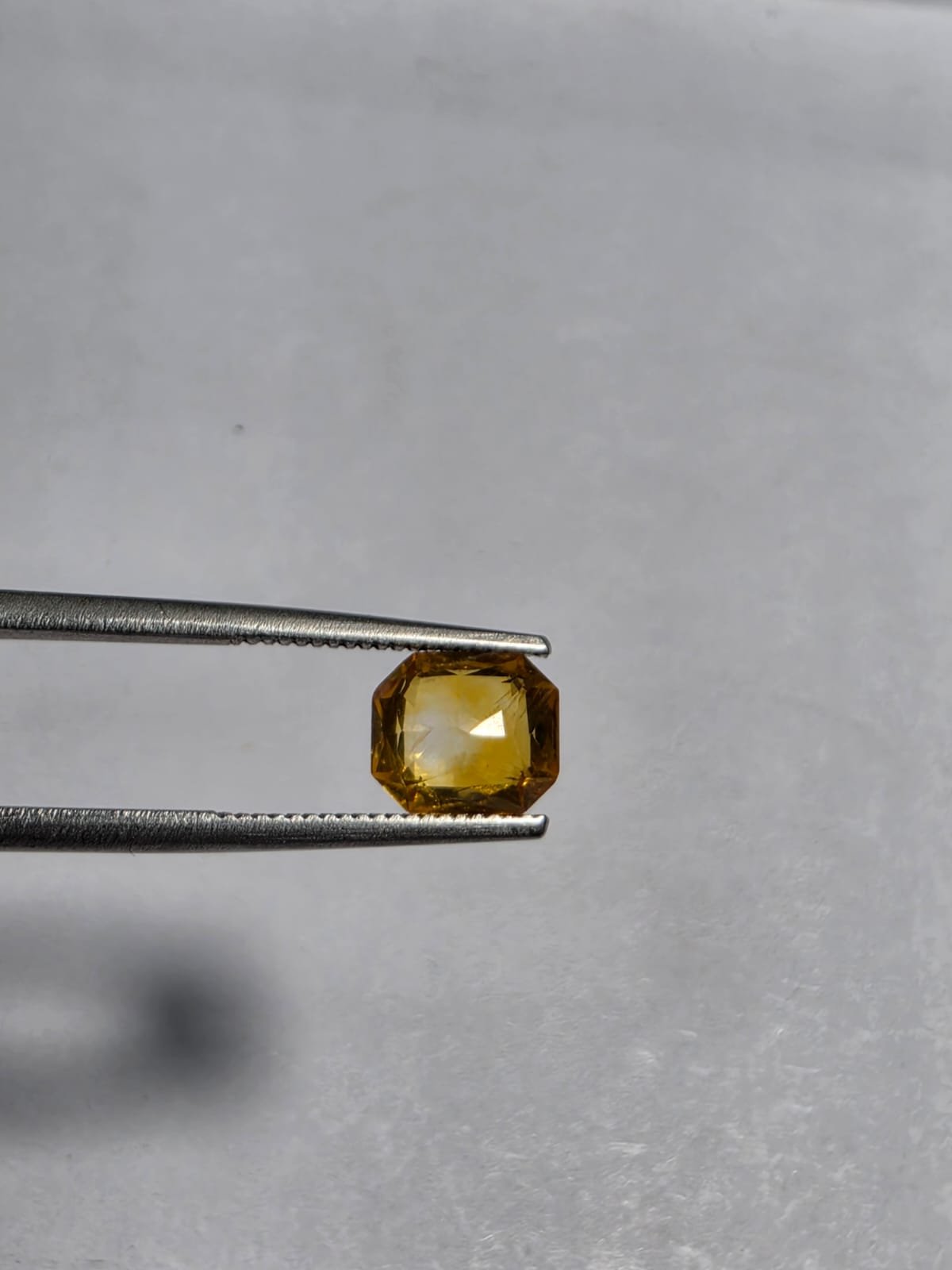 Yellow Sapphire photo 2